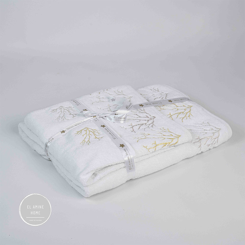 Pack de 4 serviettes brodées dans leur housse brodée