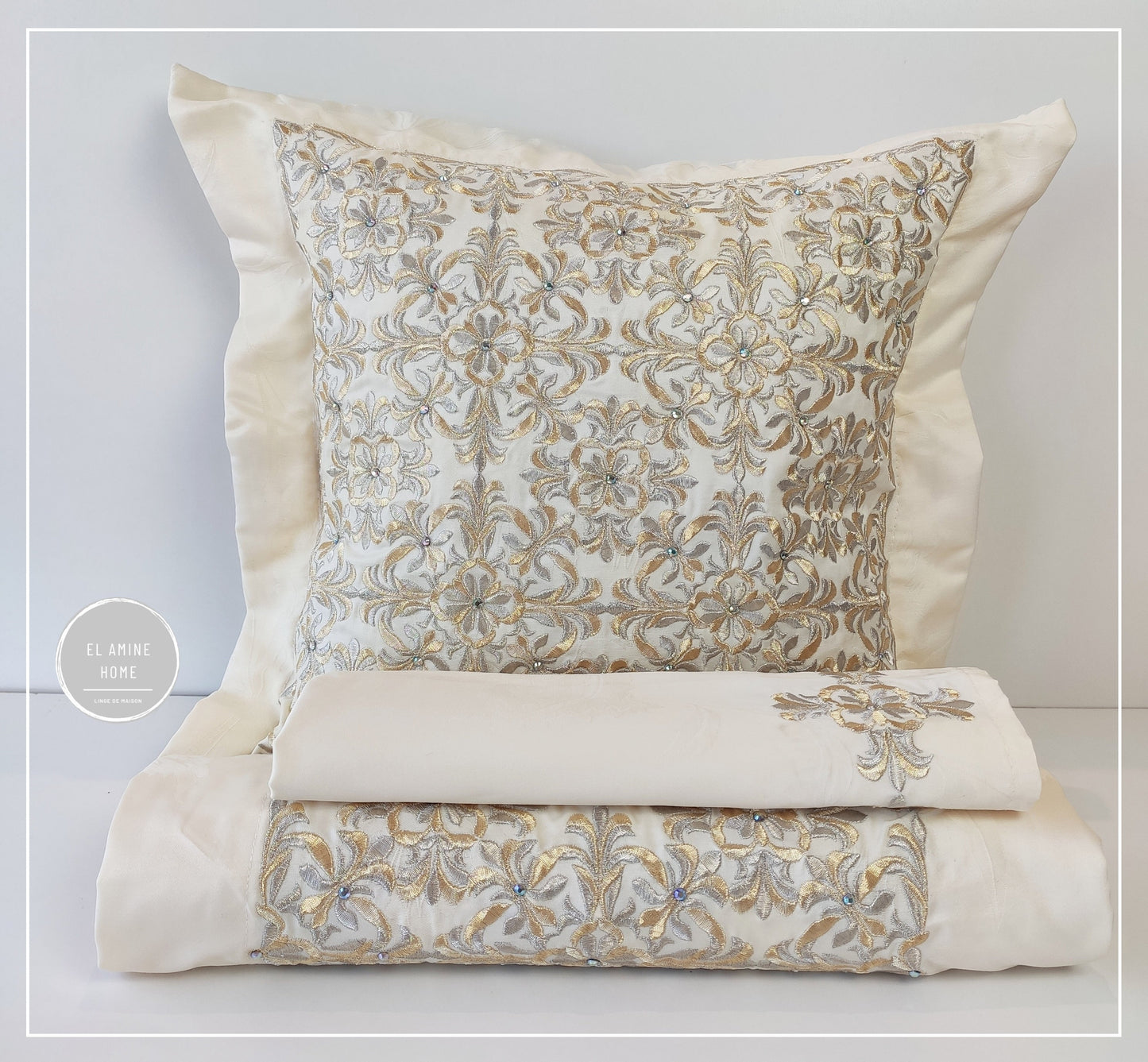 Parure de lit bébé brodée Rbati