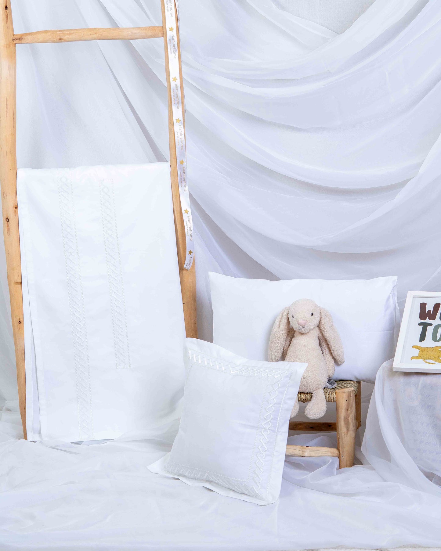 Parure de lit bébé brodée 'Signature'