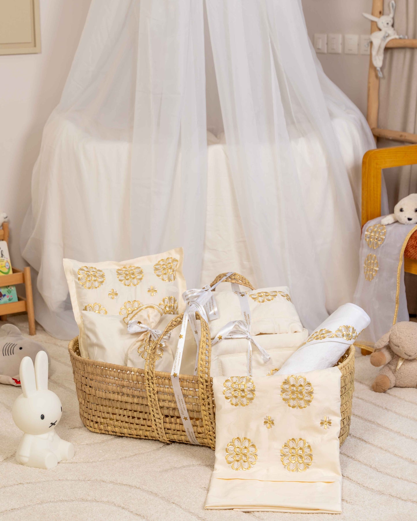 Trousseau du Bébé - Collection Fleur de Lys