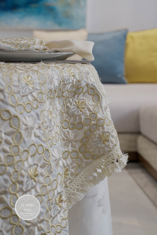 Nappe brodée carrée - Collection Tefaha