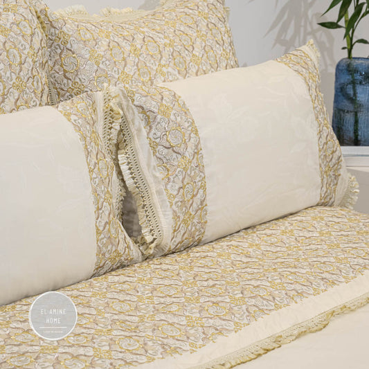 Parure de lit brodée Rbati avec Tekrir ou Tedriss