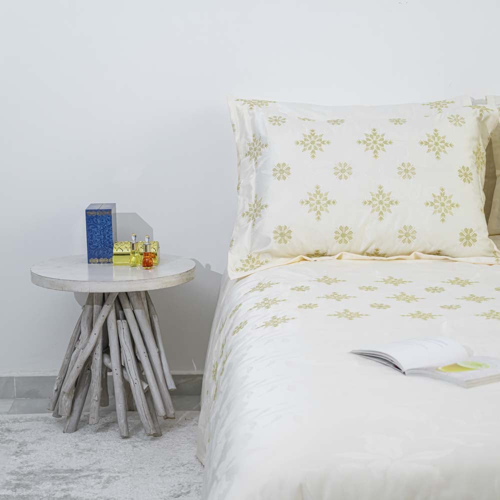 Parure de lit brodées