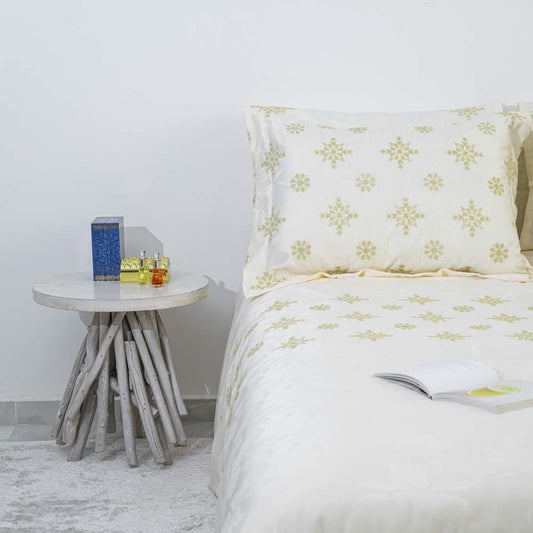 Parure de lit brodées