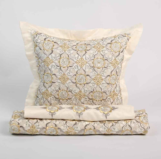 Trousseau du Bébé - Collection Terre Lumineuse Traditionnelle