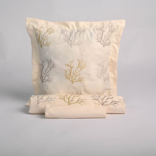 Parure de lit bébé brodée