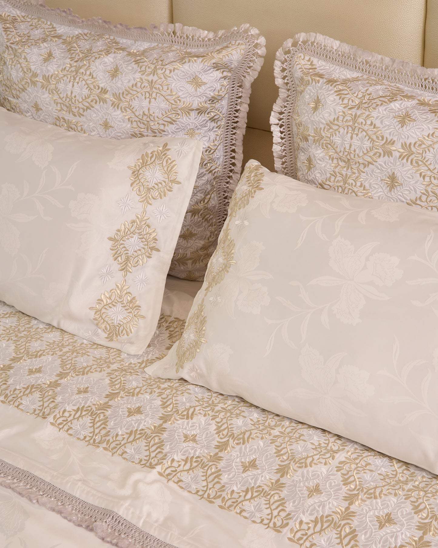 Parure de lit brodée Rbati 'Laâyoune'