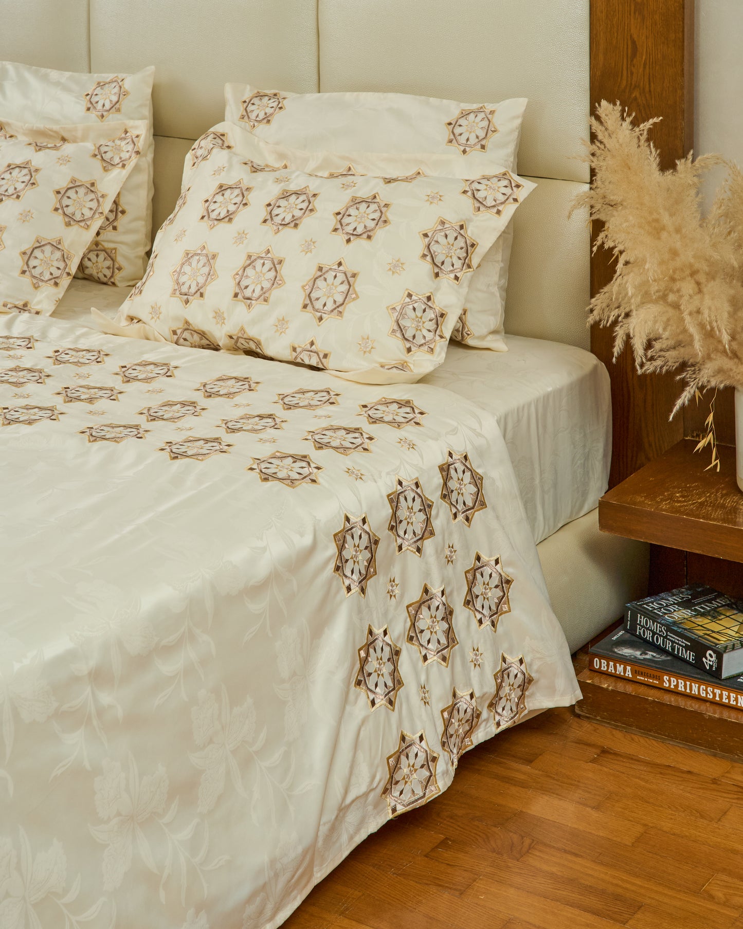 Parure de lit brodée - Collection Zellija Assilya