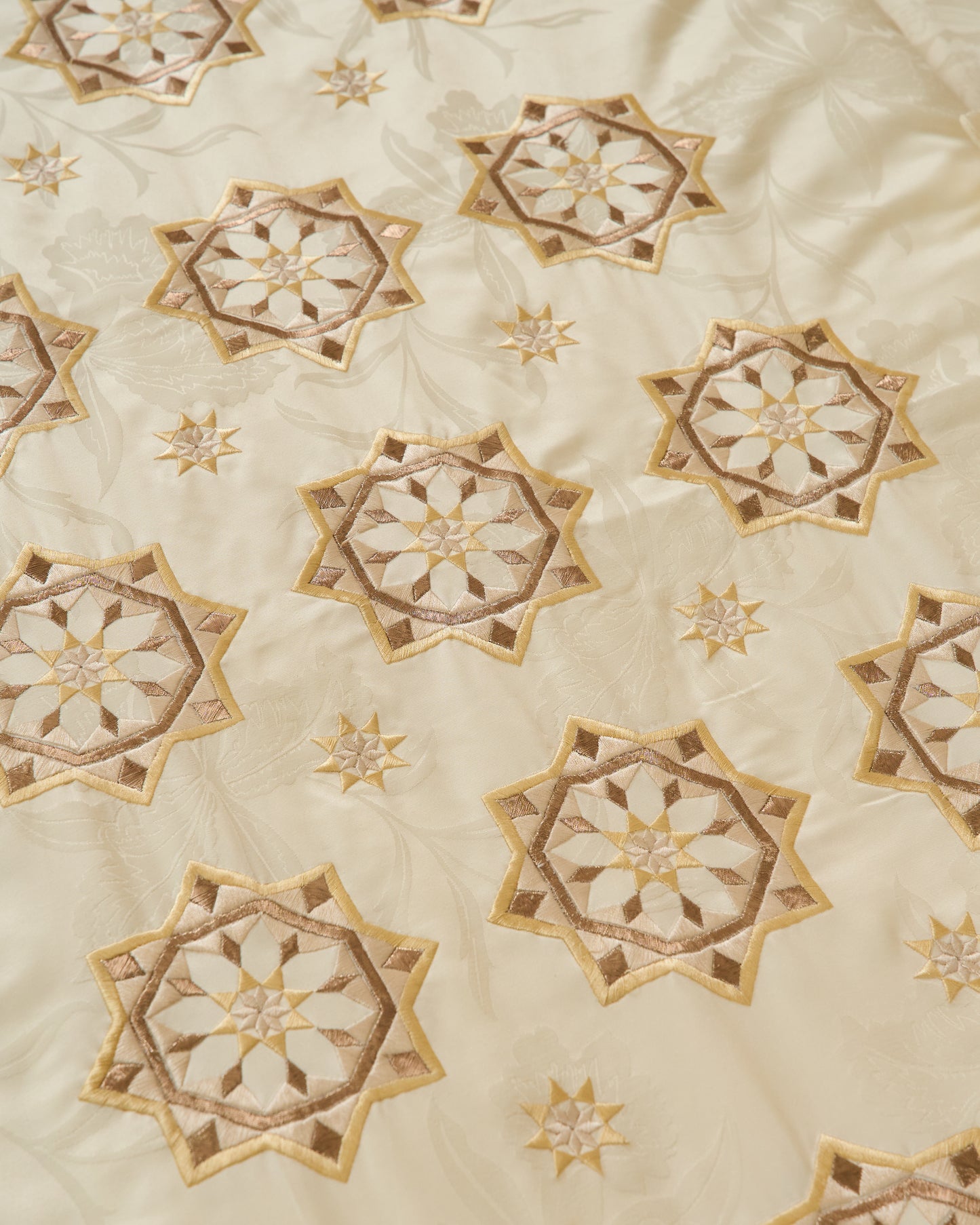 Parure de lit brodée - Collection Zellija Assilya