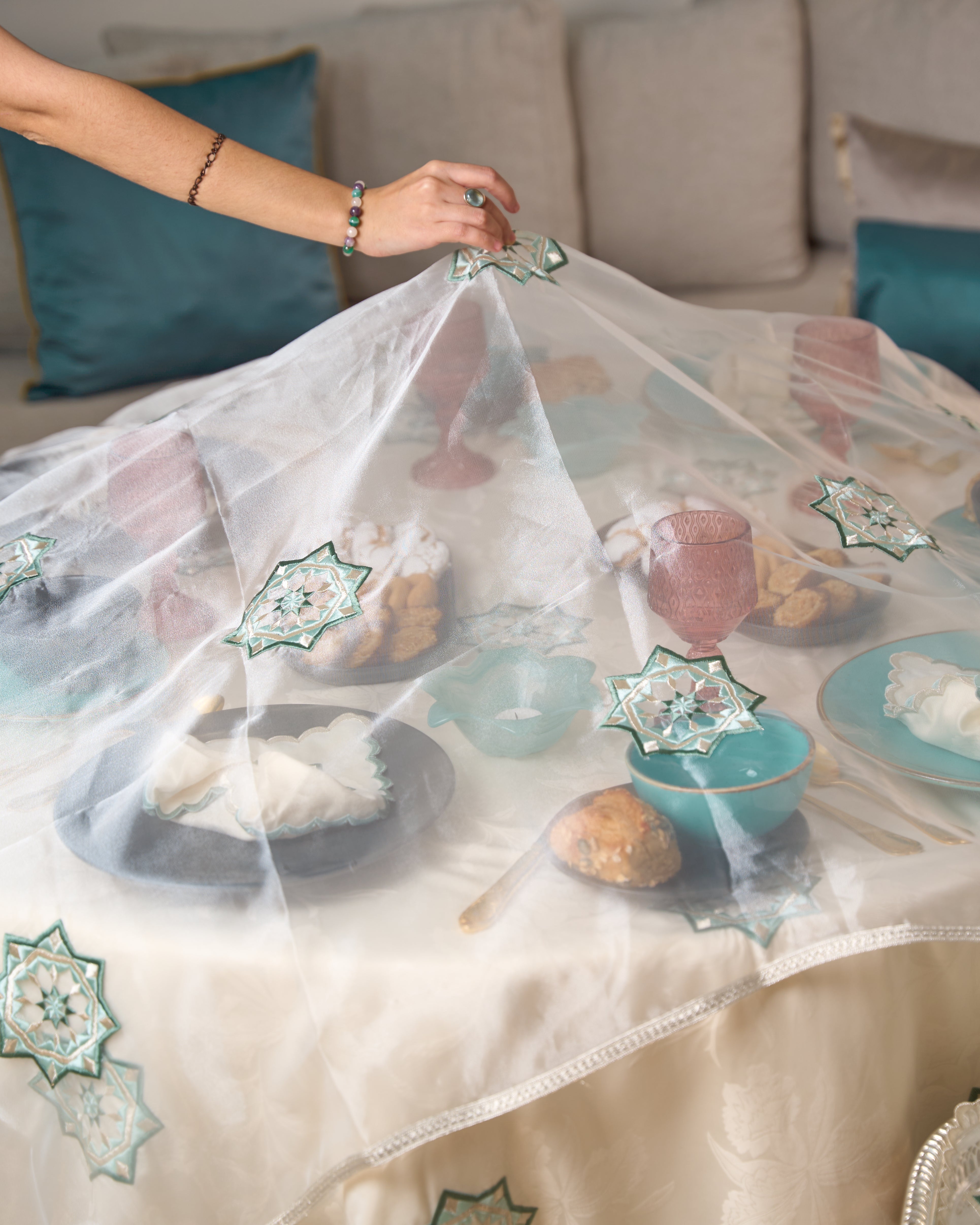 Voile de table ronde - Collection Zellija Assilya