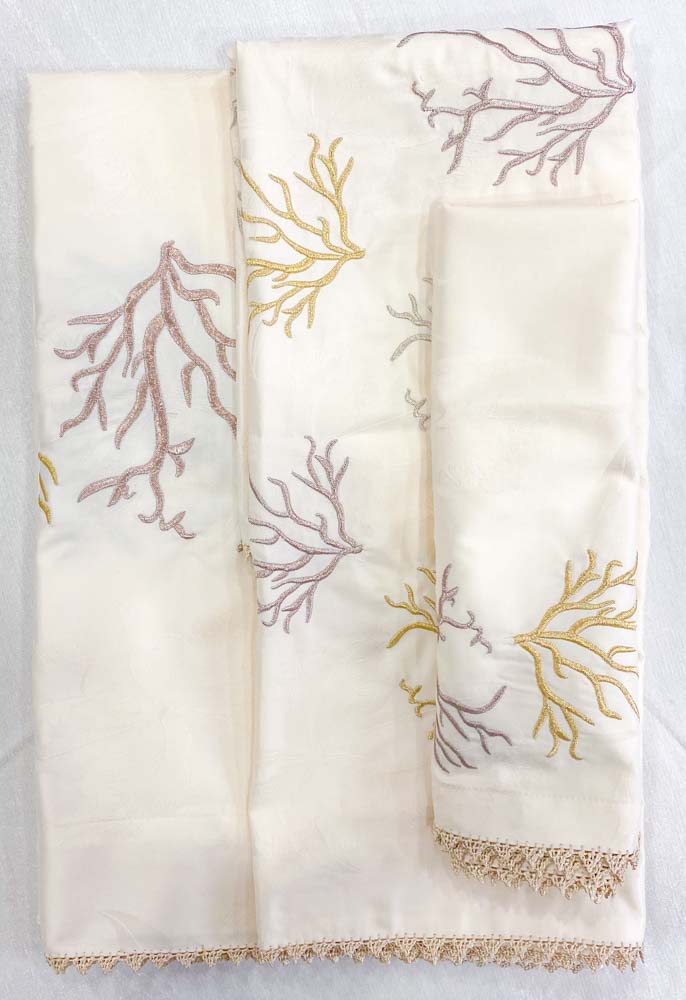 Parure de lit brodées