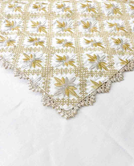 Parure de lit brodée Rbati avec Tekrir ou Tedriss