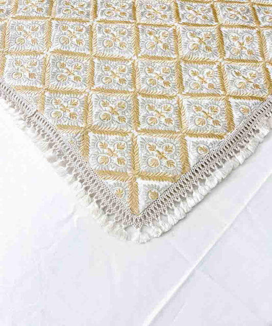 Parure de lit brodée Rbati avec Tekrir ou Tedriss