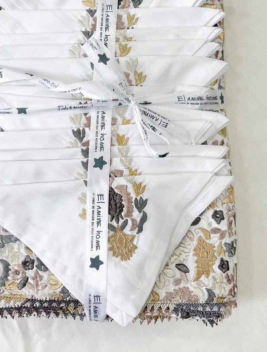 Nappe brodée carrée - Collection Taajira Tetouania