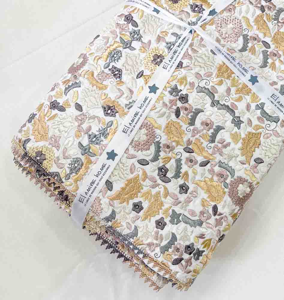 Nappe brodée carrée - Collection Taajira Tetouania