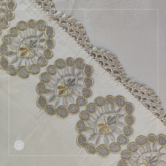 Parure de lit brodée Rbati avec Tekrir ou Tedriss