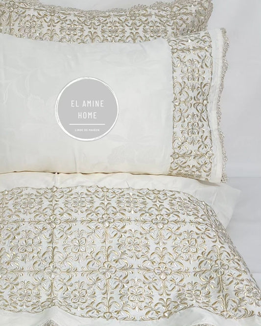 Parure de lit brodée Rbati avec Tekrir ou Tedriss